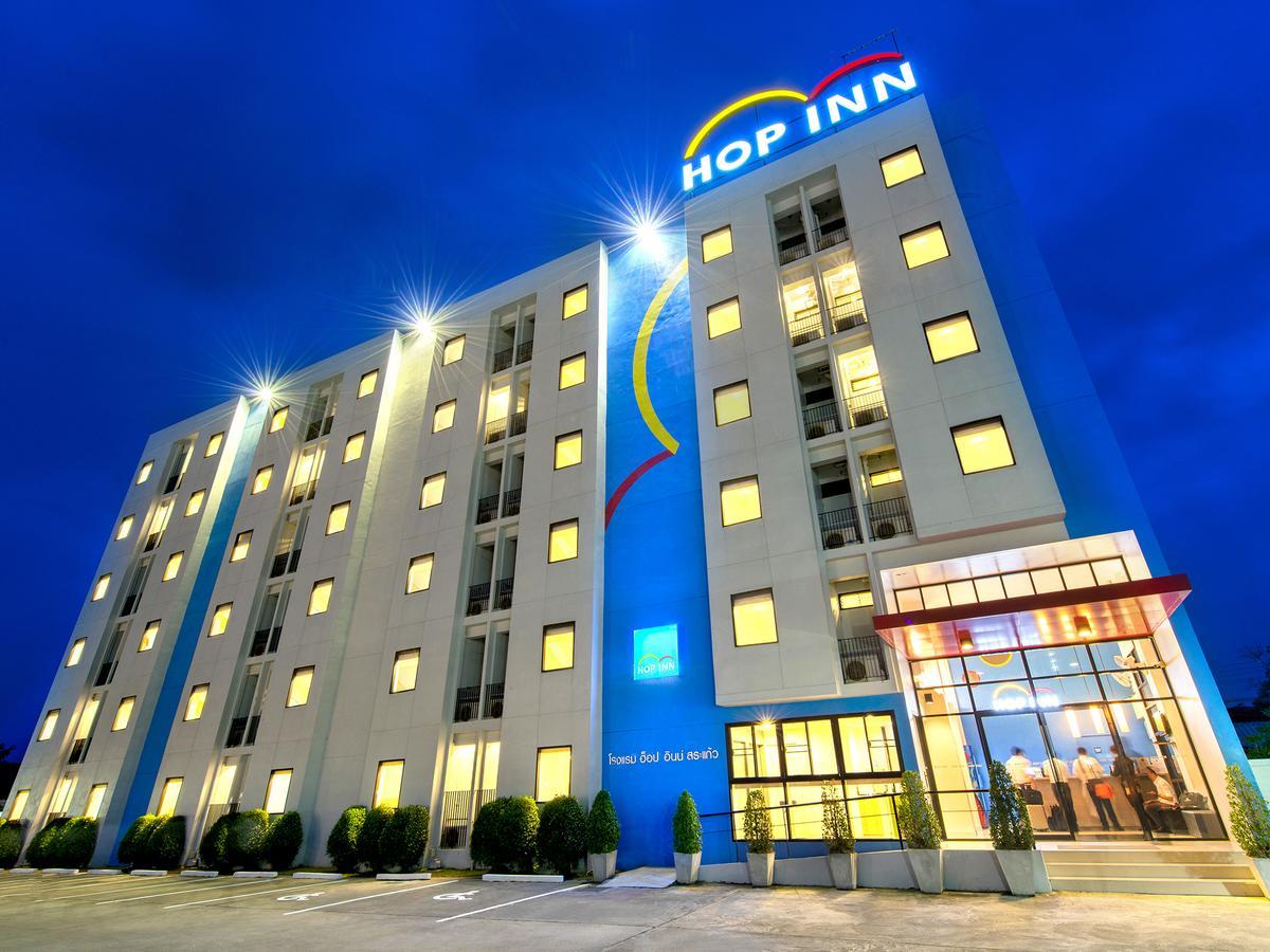 Hop Inn Sakon Nakhon Exterior foto