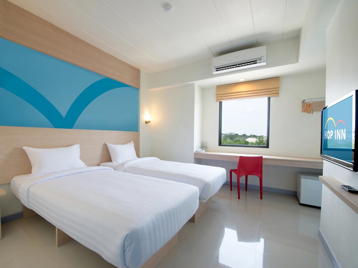 Hop Inn Sakon Nakhon Exterior foto